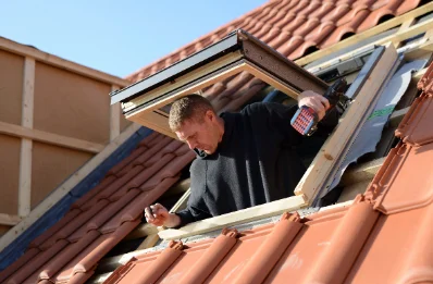 Pose de fenêtres de toit Velux à Lelling